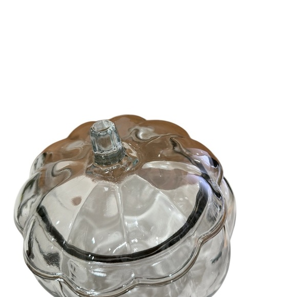 Anchor Hocking Clear Glass Pumpkin Candy Cookies  Canister With Lid 8 X 6 inches - Picture 3 of 5